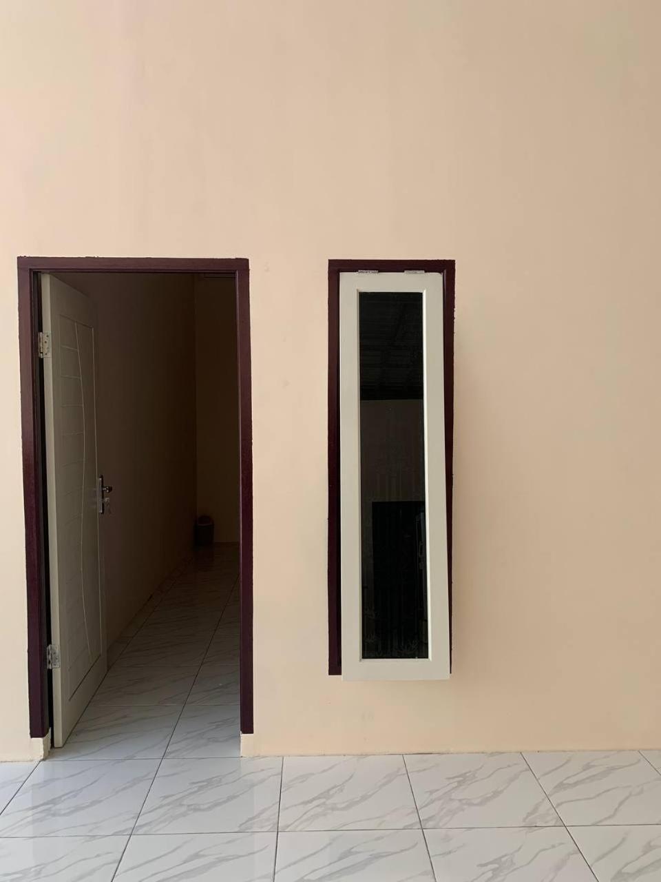 Dikky Guest House Near Bangsal And Sira Pemenang Dış mekan fotoğraf
