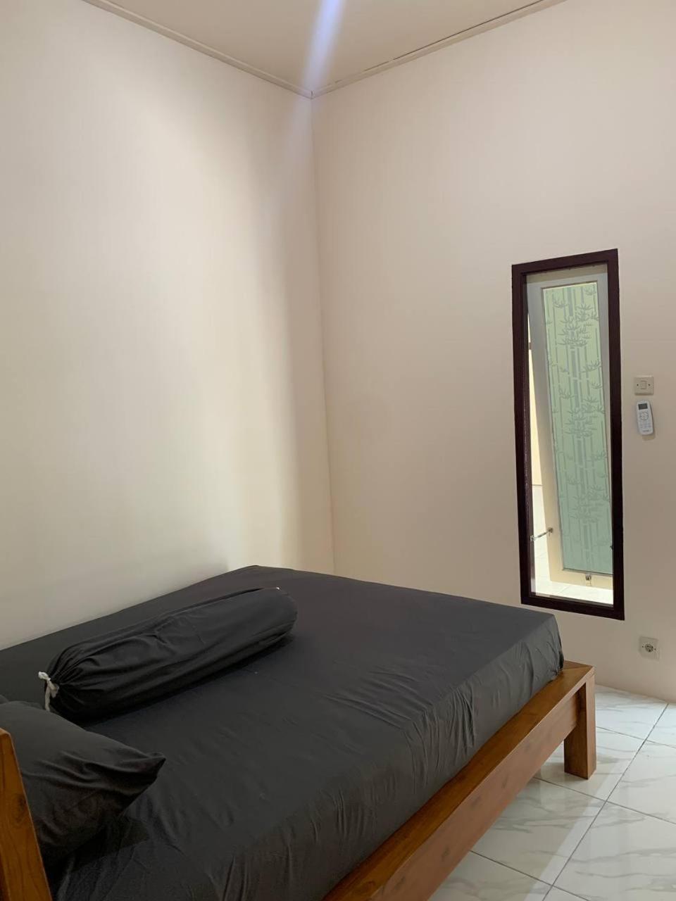 Dikky Guest House Near Bangsal And Sira Pemenang Dış mekan fotoğraf