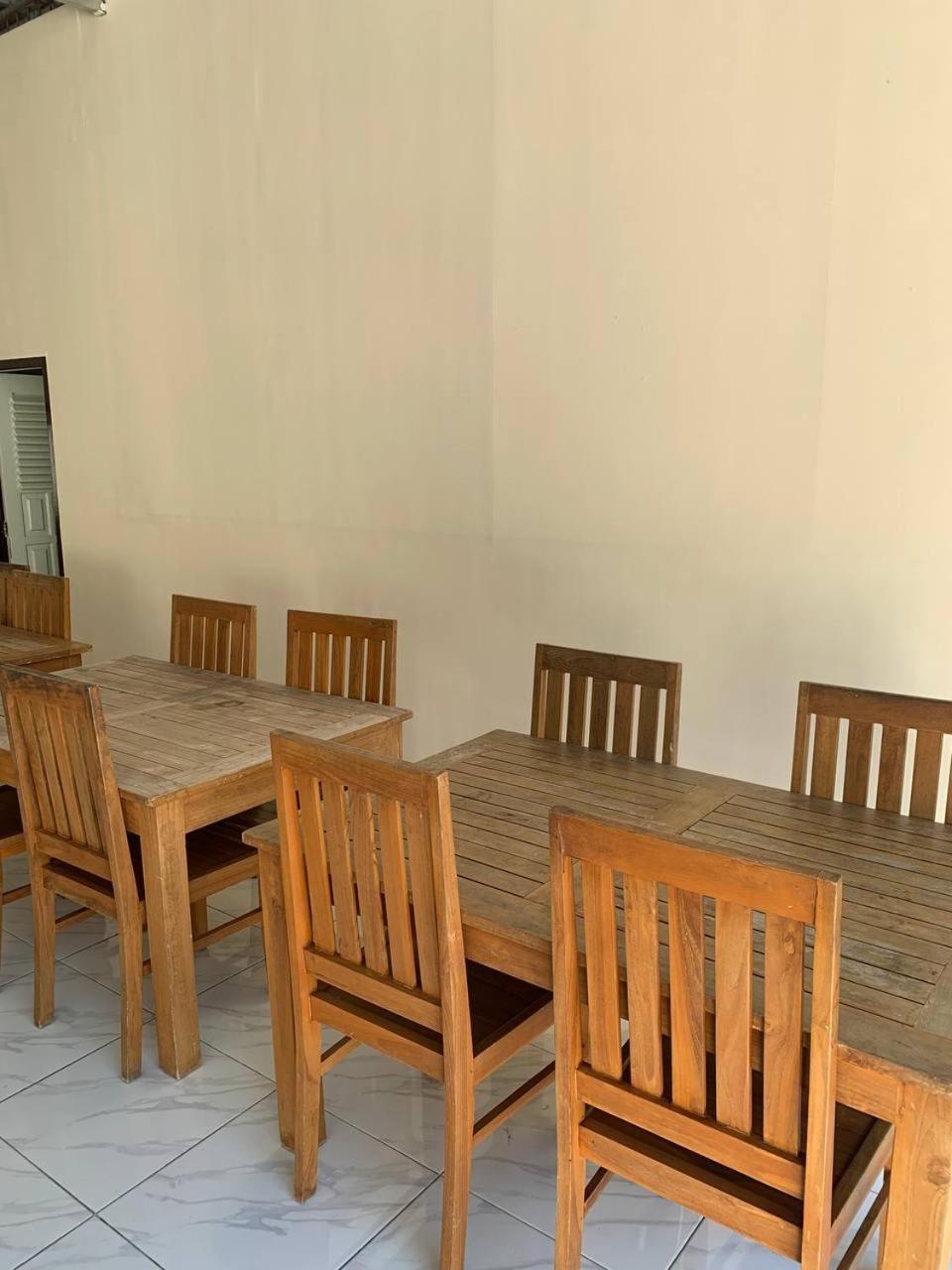 Dikky Guest House Near Bangsal And Sira Pemenang Dış mekan fotoğraf